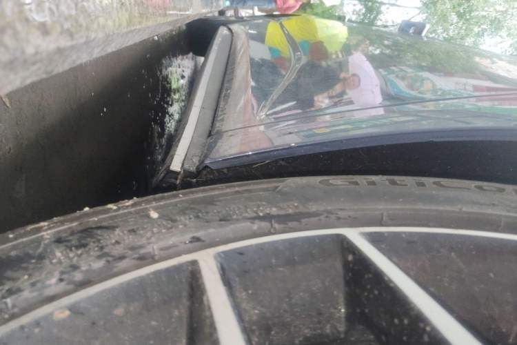 Used BYD Seal 2023 DM-i 1.5T 121km Prestige Model Chassis Front Right