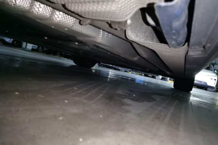 Used BYD Seal 2023 DM-i 1.5L 121km Prestige Model Chassis Rear Right