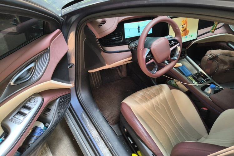 Used BYD Seal 2023 DM-i 1.5T 121km Flagship Model Driver Seat