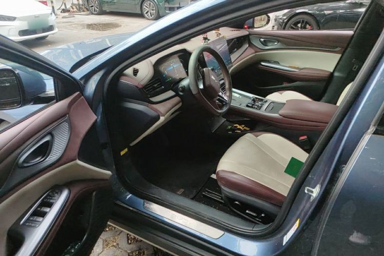 Used BYD Seal 2023 DM-i 1.5L 121km Prestige Model Driver Seat