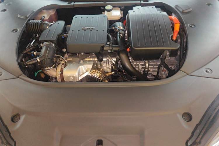 Used BYD Seal 2023 DM-i 1.5T 121km Prestige Model Engine Bay