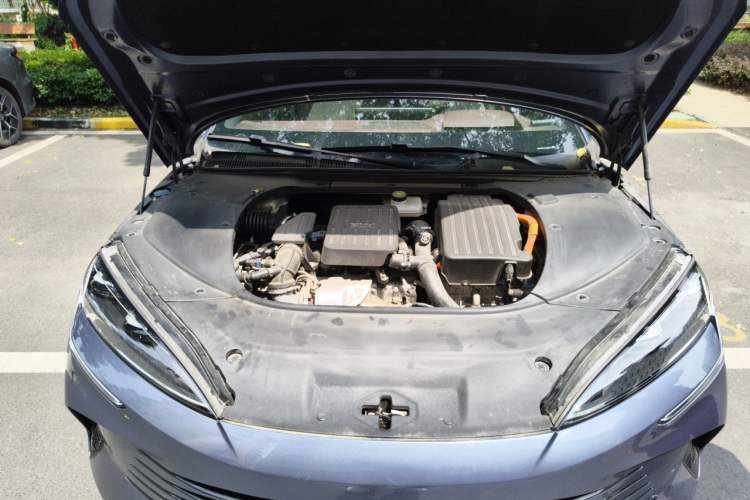Used BYD Seal 2023 DM-i 1.5T 121km Flagship Model Engine Bay