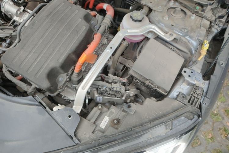 Used BYD Seal 2023 DM-i 1.5L 121km Prestige Model Engine Bay Left