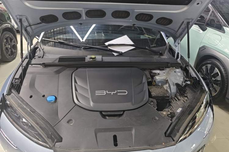 Used BYD Seal 2023 Champion Edition 700km Performance Version Engine Bay