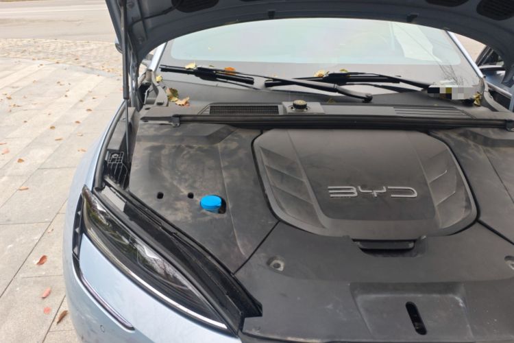Used BYD Seal 2023 Champion Edition 700km Performance Version Engine Bay Right
