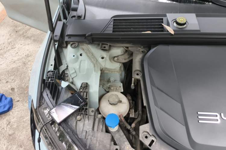 Used BYD Seal 2023 Champion Edition 700km Performance Version Engine Bay Right