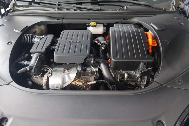 Used BYD Seal 2023 DM-i 1.5T 121km Prestige Model Engine Bay