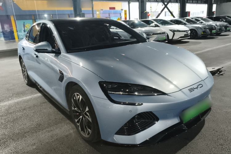 Used BYD Seal 2023 Champion Edition 700km Deluxe Model Exterior 1