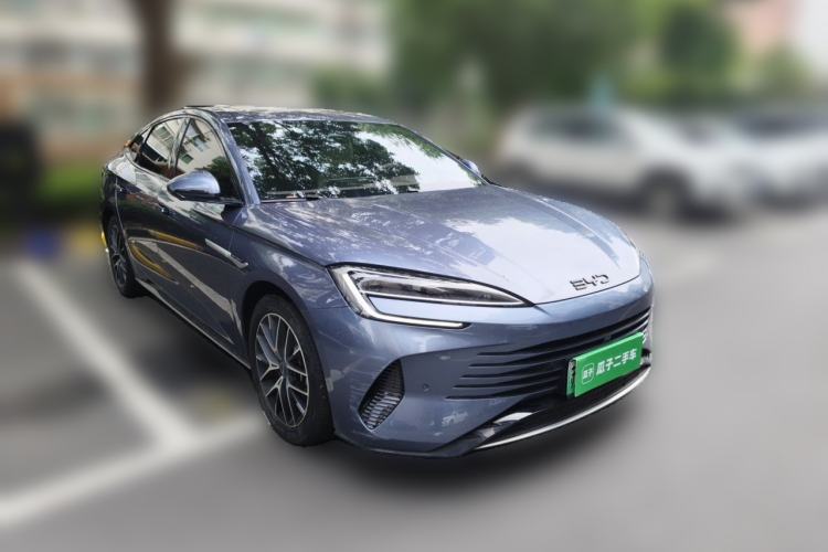 Used BYD Seal 2023 DM-i 1.5T 121km Flagship Model Front Right 45 Deg