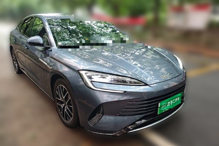 Used BYD Seal 2023 DM-i 1.5T 121km Prestige Model Front Right 45 Deg