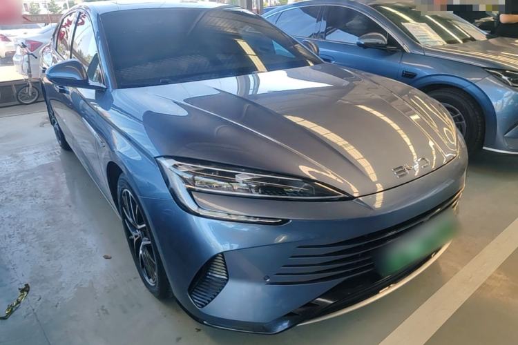 Used BYD Seal 2023 DM-i 1.5L 121km Luxury Model Front Right 45 Deg