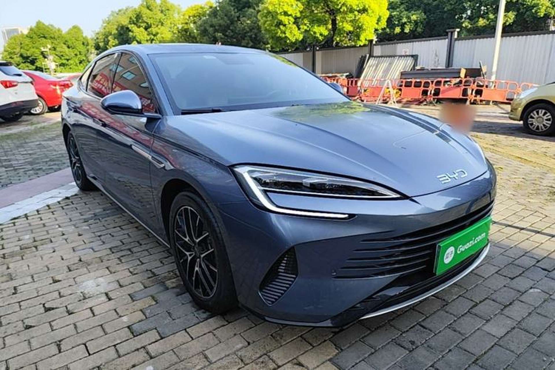 Used BYD Seal 2023 DM-i 1.5L 121km Luxury Model Front Right 45 Deg