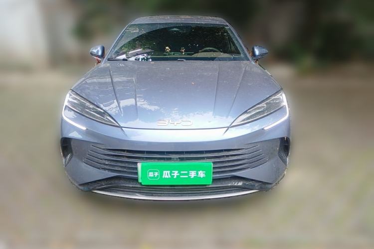 Used BYD Seal 2023 DM-i 1.5L 121km Prestige Model Front