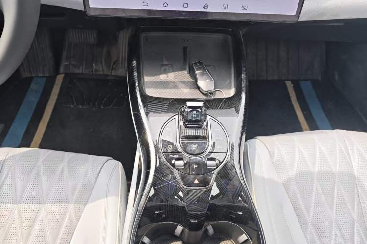 Used BYD Seal 2023 Champion Edition 700km Performance Version Gear Lever