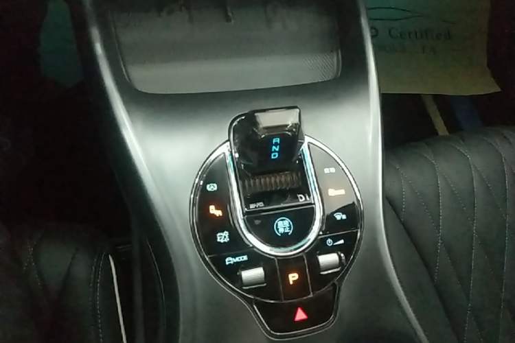 Used BYD Seal 2023 Champion Edition 550km Elite Model Gear Lever