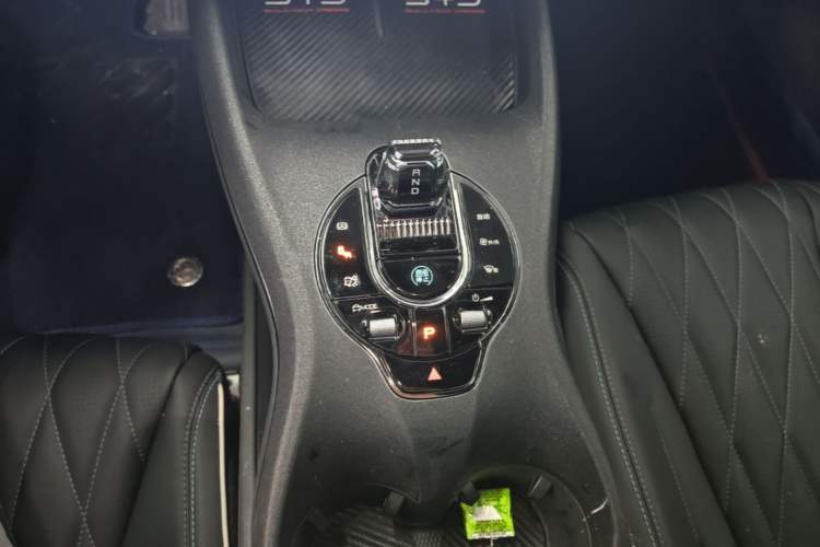 Used BYD Seal 2023 Champion Edition 550km Elite Model Gear Lever