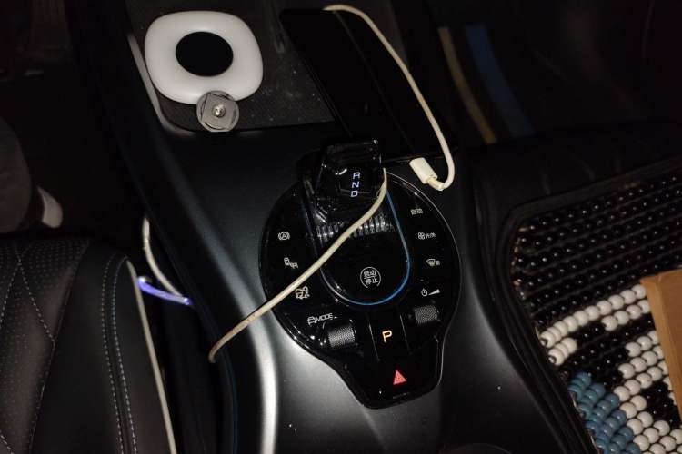 Used BYD Seal 2023 Champion Edition 700km Deluxe Model Gear Lever