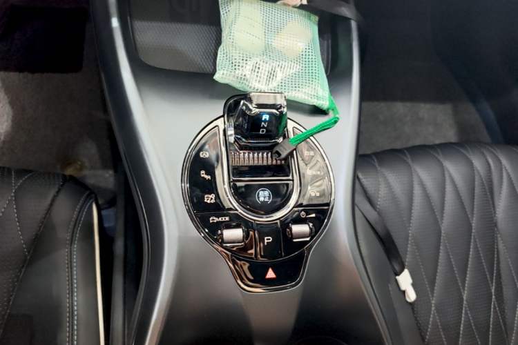 Used BYD Seal 2023 Champion Edition 550km Prestige Model Gear Lever