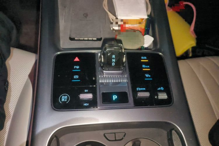 Used BYD Seal 2023 DM-i 1.5T 121km Flagship Model Gear Lever