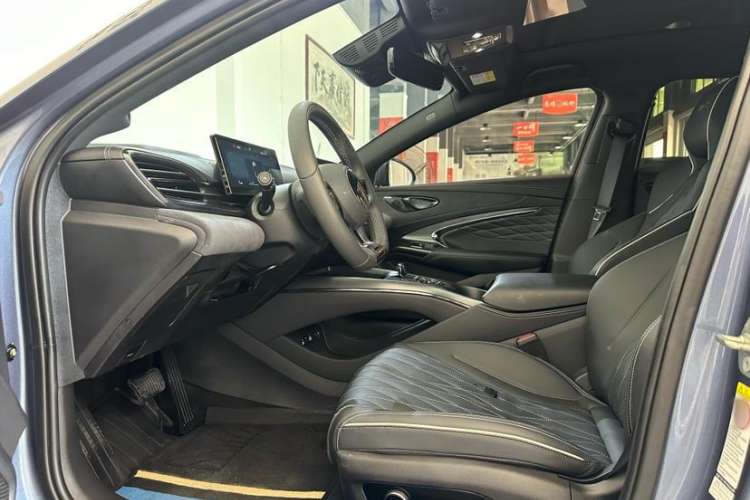 Used BYD Seal 2023 Champion Edition 700km Performance Version Interior 1