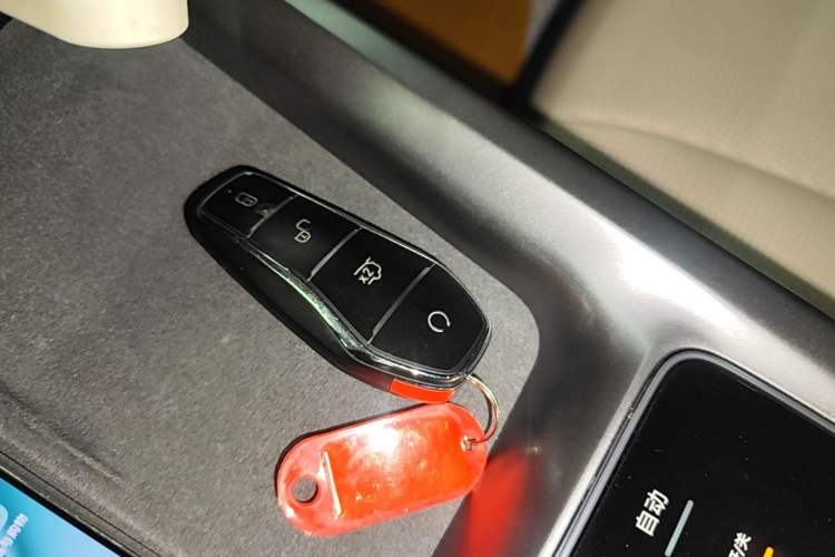 Used BYD Seal 2023 DM-i 1.5T 121km Prestige Model Interior 1
