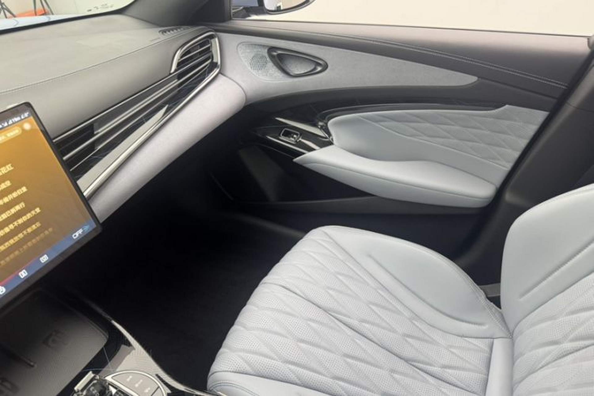 Used BYD Seal 2023 Champion Edition 550km Elite Model Interior 3
