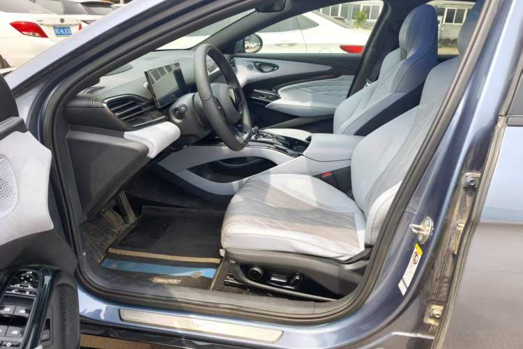 Used BYD Seal 2023 Champion Edition 700km Performance Version Left Front Seat