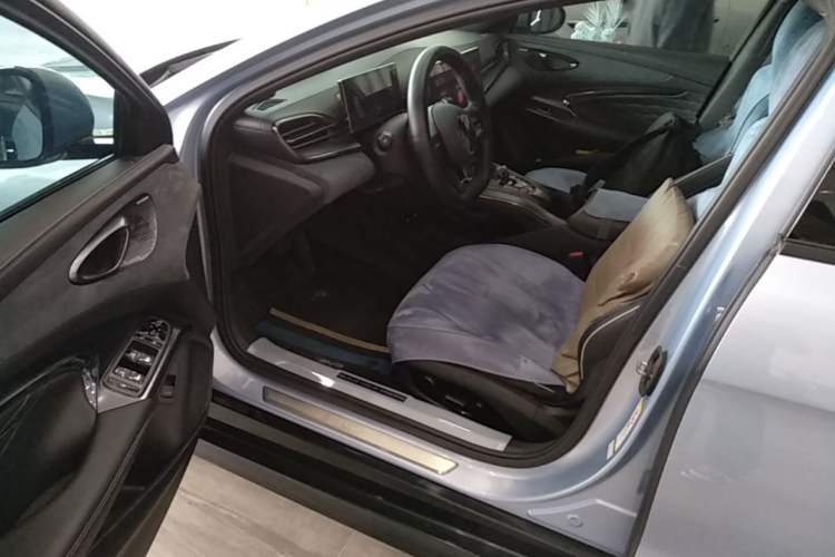 Used BYD Seal 2023 Champion Edition 700km Performance Version Left Front Seat