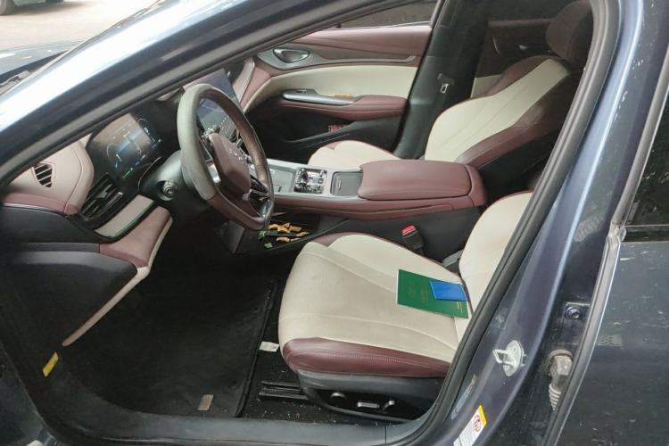 Used BYD Seal 2023 DM-i 1.5L 121km Prestige Model Left Front Seat