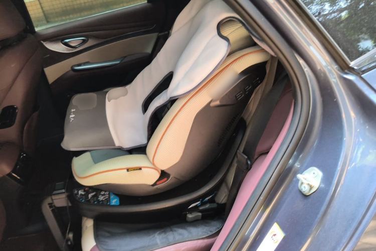 Used BYD Seal 2023 DM-i 1.5T 121km Flagship Model Left Rear Seat