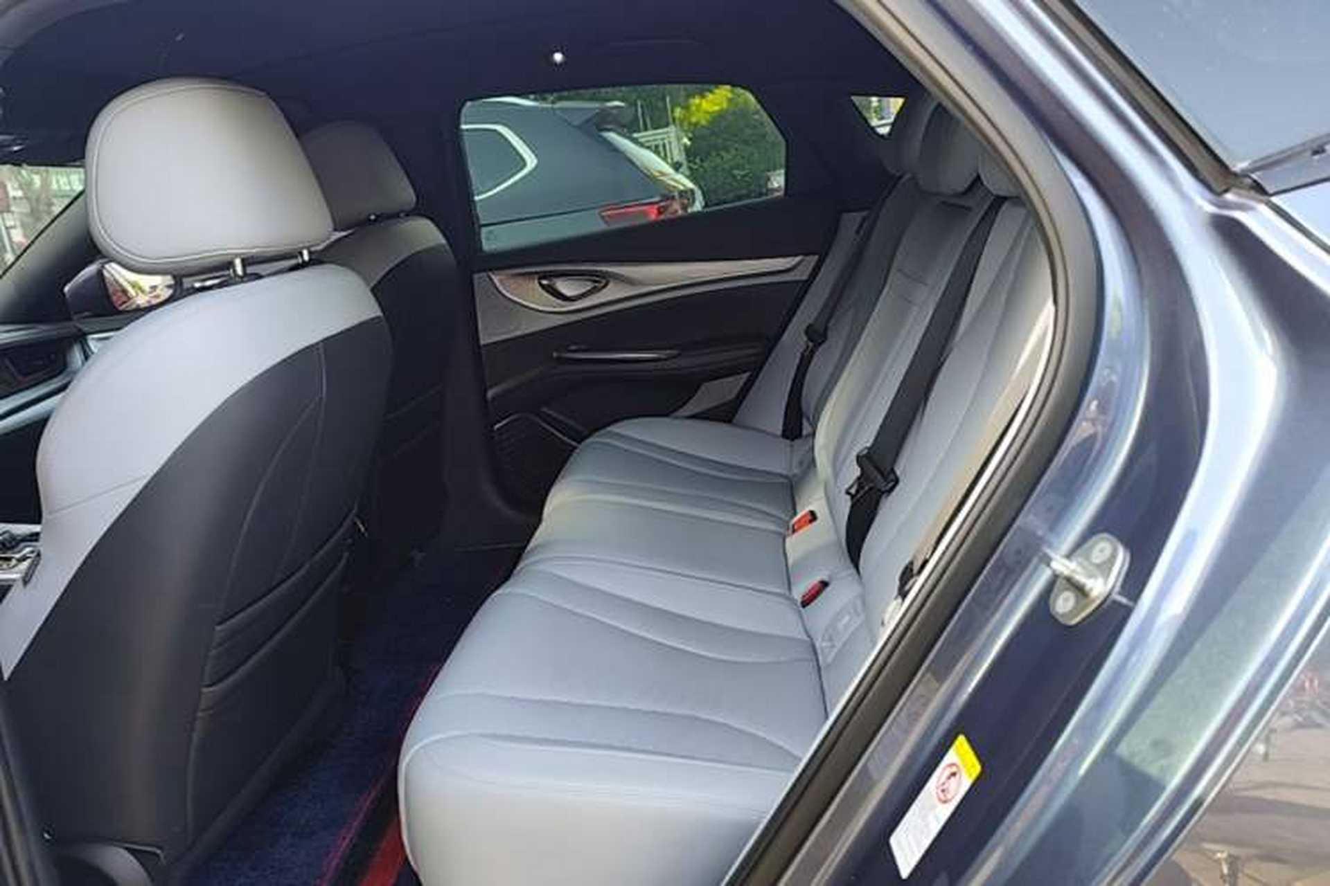 Used BYD Seal 2023 DM-i 1.5L 121km Luxury Model Left Rear Seat