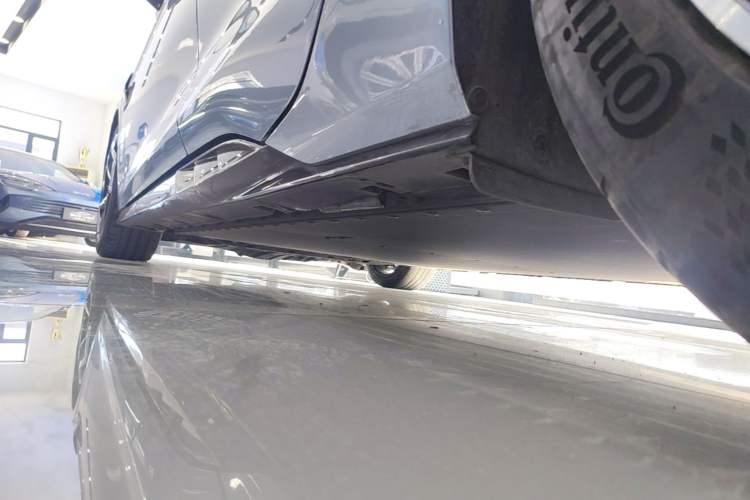 Used BYD Seal 2023 Champion Edition 700km Performance Version Left Side Sill