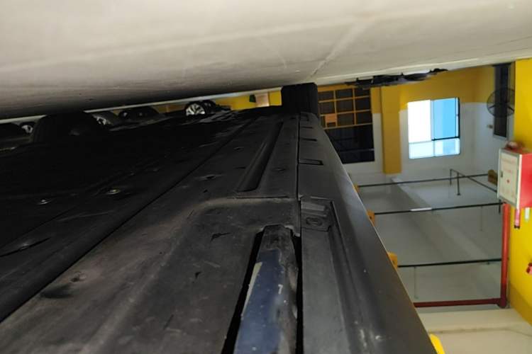 Used BYD Seal 2023 DM-i 1.5T 121km Prestige Model Left Side Sill