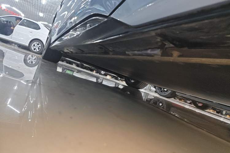 Used BYD Seal 2023 Champion Edition 700km Performance Version Left Side Sill