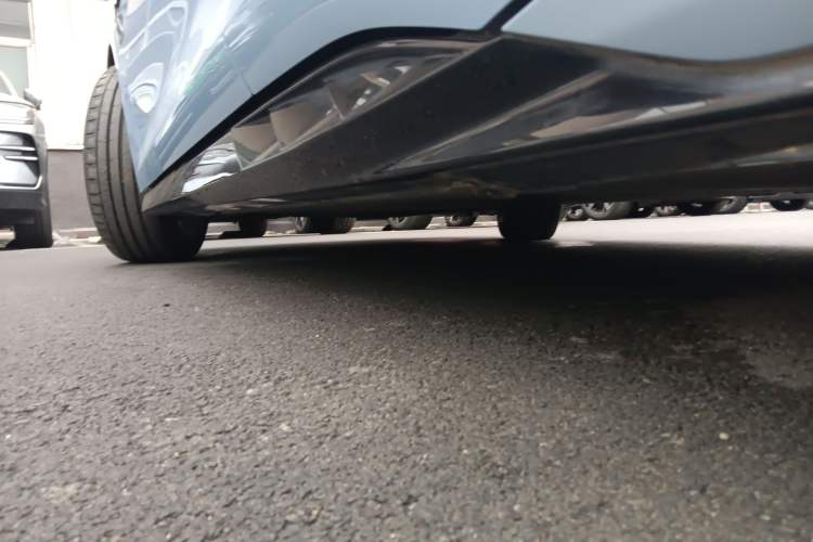 Used BYD Seal 2023 Champion Edition 700km Performance Version Left Side Sill