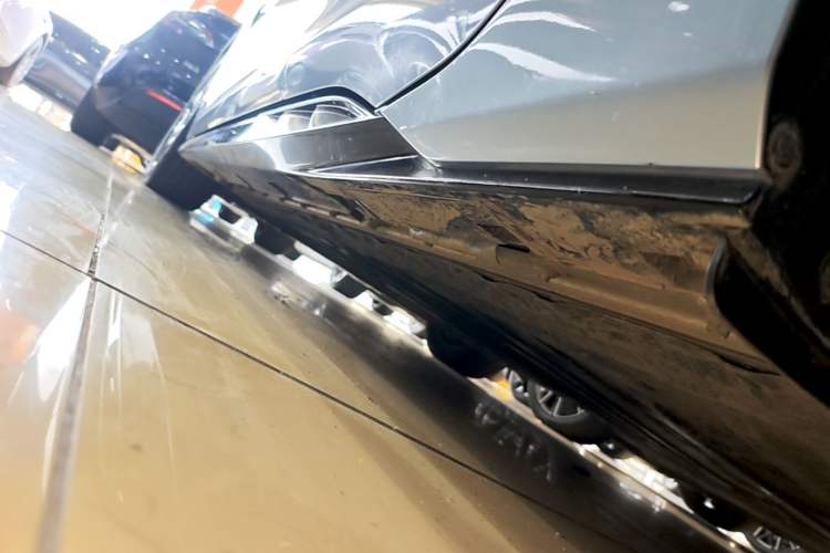 Used BYD Seal 2023 Champion Edition 550km Prestige Model Left Side Sill