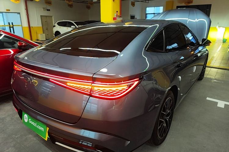 Used BYD Seal 2023 DM-i 1.5T 121km Prestige Model Rear Right 45 Deg