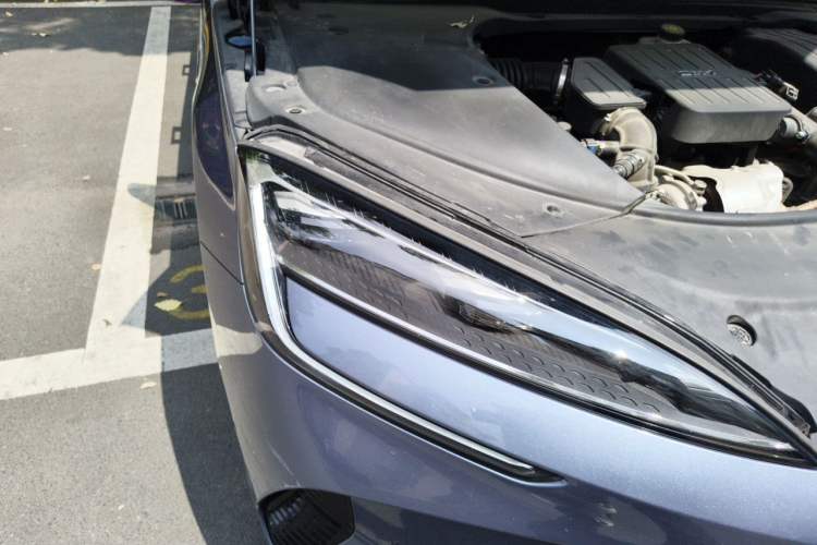 Used BYD Seal 2023 DM-i 1.5T 121km Flagship Model Right Front Headlight