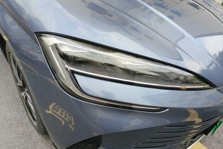Used BYD Seal 2023 DM-i 1.5L 121km Prestige Model Right Front Headlight