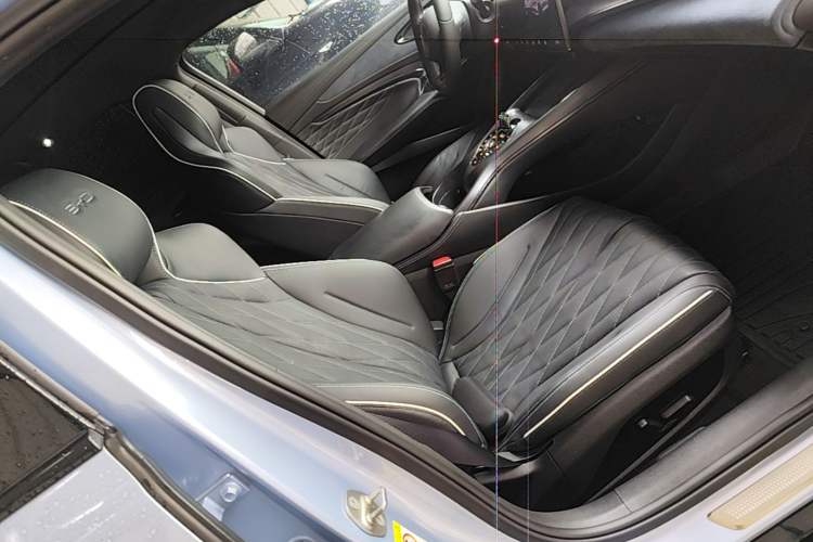 Used BYD Seal 2023 Champion Edition 700km Performance Version Right Front Seat