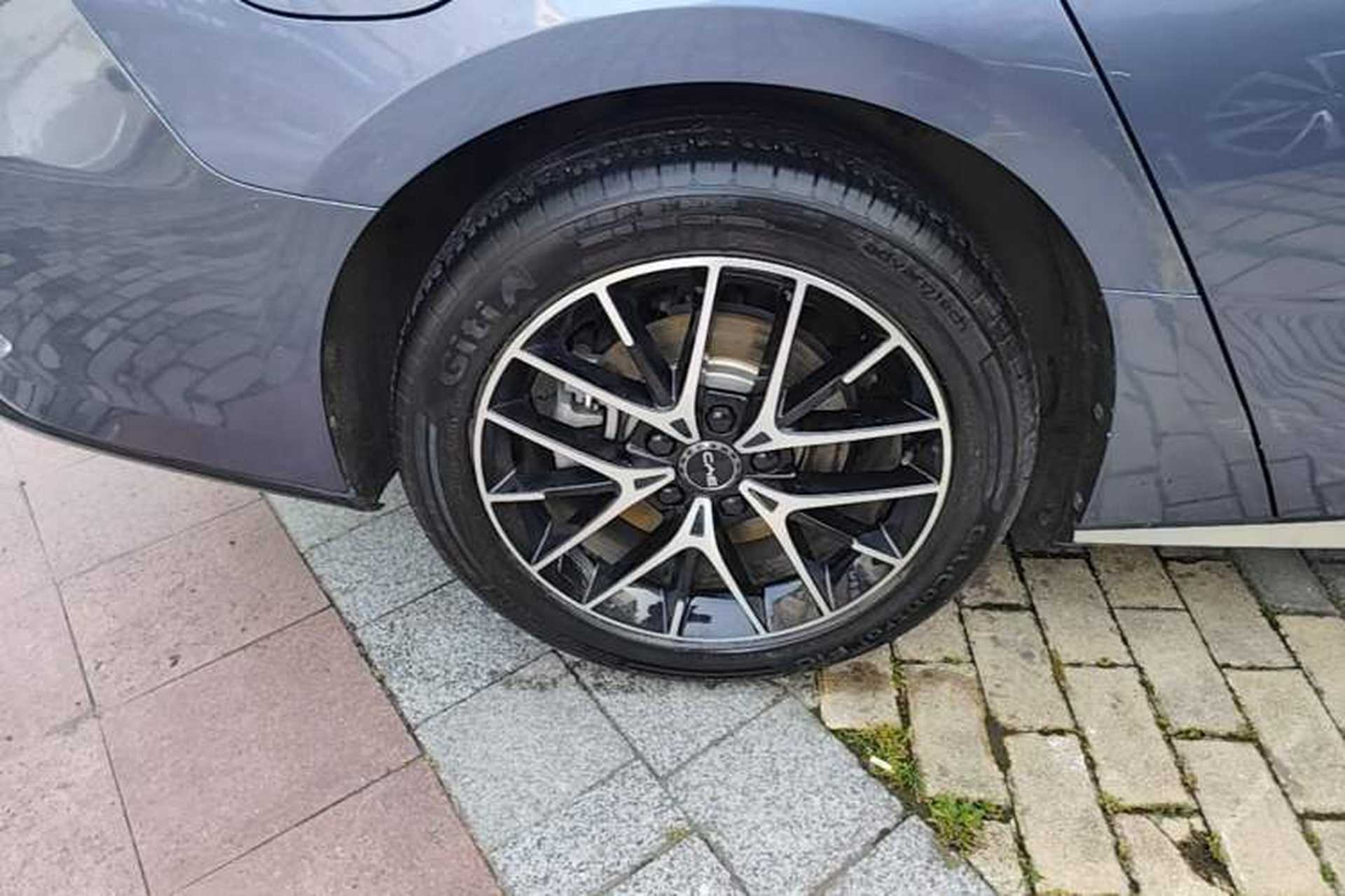 Used BYD Seal 2023 DM-i 1.5L 121km Luxury Model Right Rear Wheel Hub