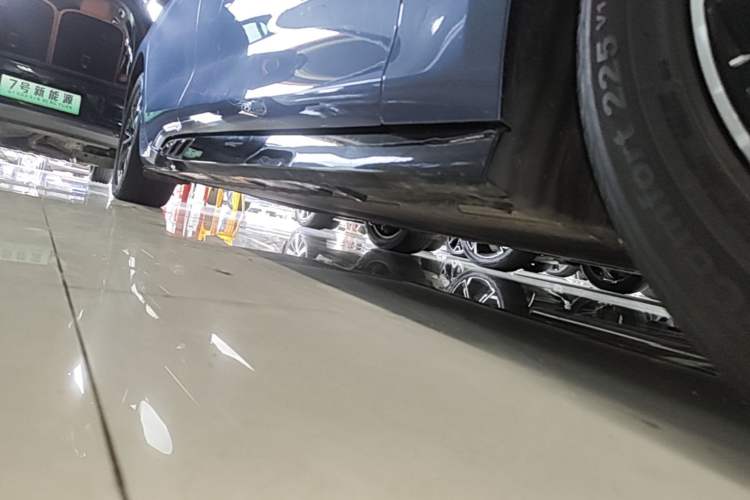 Used BYD Seal 2023 Champion Edition 700km Deluxe Model Right Side Sill