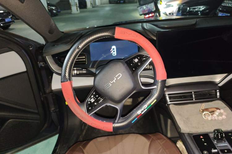 Used BYD Seal 2023 DM-i 1.5L 121km Luxury Model Steering Wheel