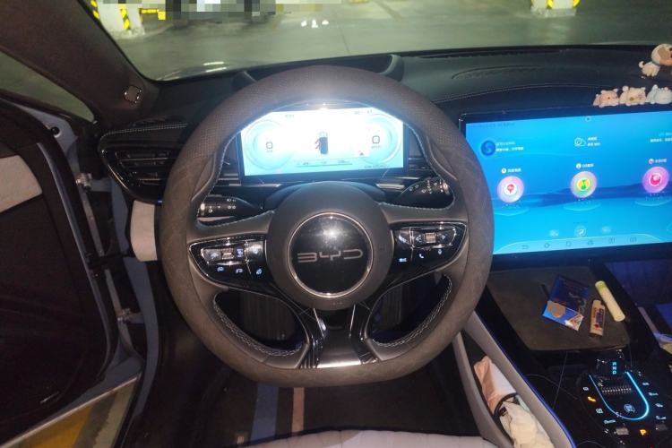 Used BYD Seal 2023 Champion Edition 700km Performance Version Steering Wheel