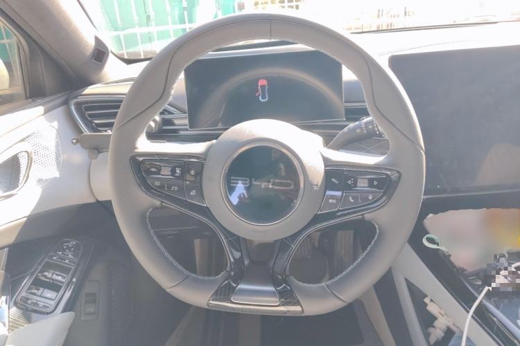 Used BYD Seal 2023 Champion Edition 700km Performance Version Steering Wheel