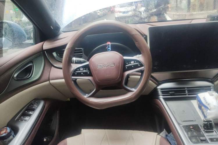 Used BYD Seal 2023 DM-i 1.5T 121km Prestige Model Steering Wheel
