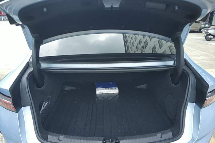Used BYD Seal 2023 Champion Edition 550km Prestige Model Trunk