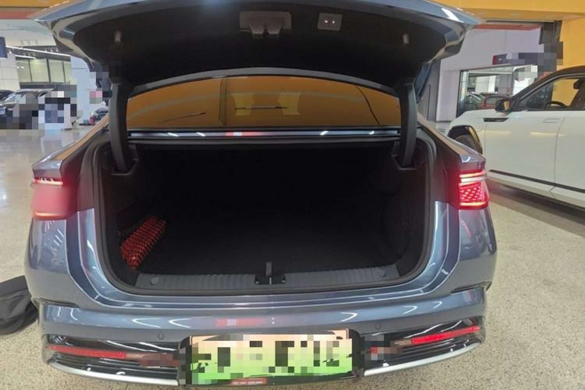 Used BYD Seal 2023 DM-i 1.5T 121km Prestige Model Trunk