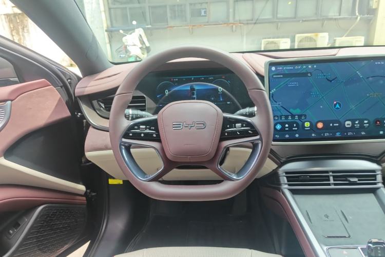 Used BYD Seal 2023 DM-i 1.5L 121km Prestige Model Steering Wheel