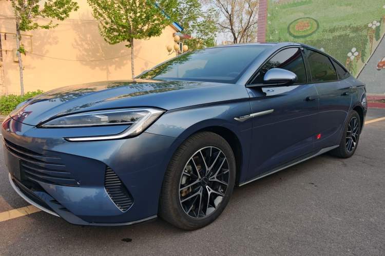 Used BYD Seal 2023 DM-i 1.5T 121km Prestige Model Guazi used car, China used car export, Used car for sale, Used cars, Cheapest cars for sale